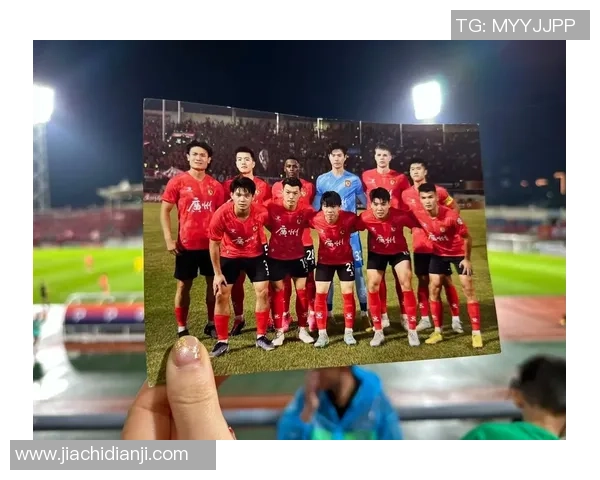 广州足球队个人能力分析与联赛表现评估的深度解读 广州足球队个人能力分析与联赛表现评估的深度解读